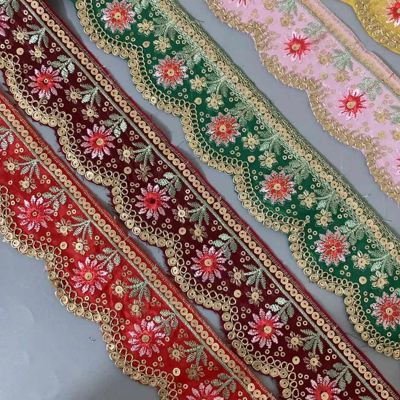 

1 Yards 6cm Ethnic Style Lace Accessories ribbon glitter Multi-Colored Diamond-Shaped Sequins Embroidered Gold Thread Barcode