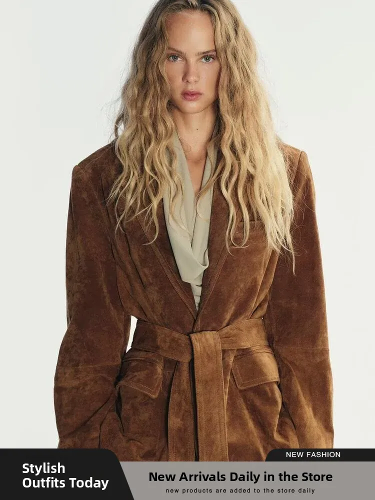 

Новый осенний женский дизайнерский костюм из искусственной кожи с подплечниками, повседневный костюм Sle Fem, эксклюзивный, не доступен в торговом центре