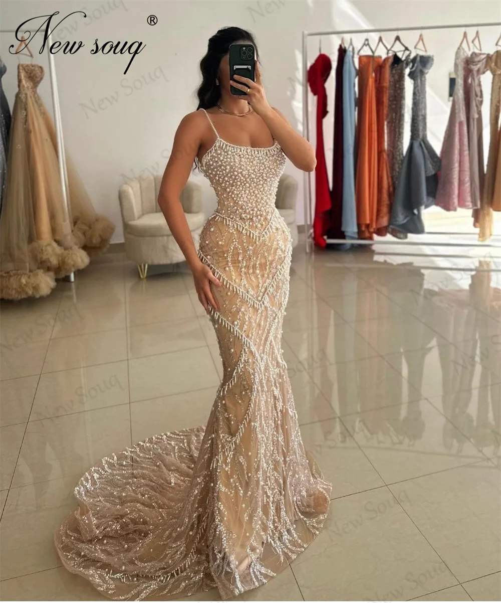 

Champagne Mermaid Prom Dresses Custom Made Pearls Spaghetti Straps Celebrity Gowns Dubai Wedding Evening Dress Vestidos De Gala