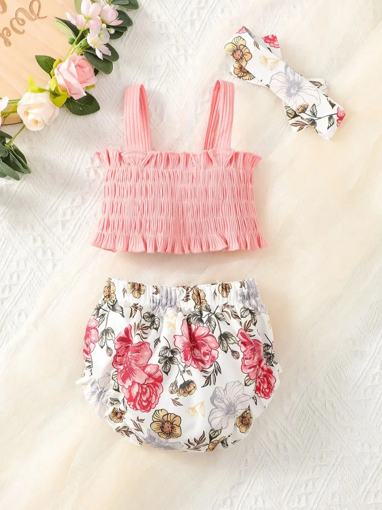 0-3-Year-Old Newborn Baby Girl Summer Bow Strap With Floral Print Shorts Fashion Set