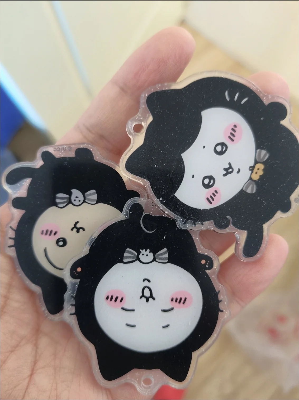 Neuer Yiji Koreanischer Halloween-Schlüsselanhänger aus Acryl, kreativer Hachiware-Usagi-Taschenanhänger, Geschenk für Freunde – Detail 3