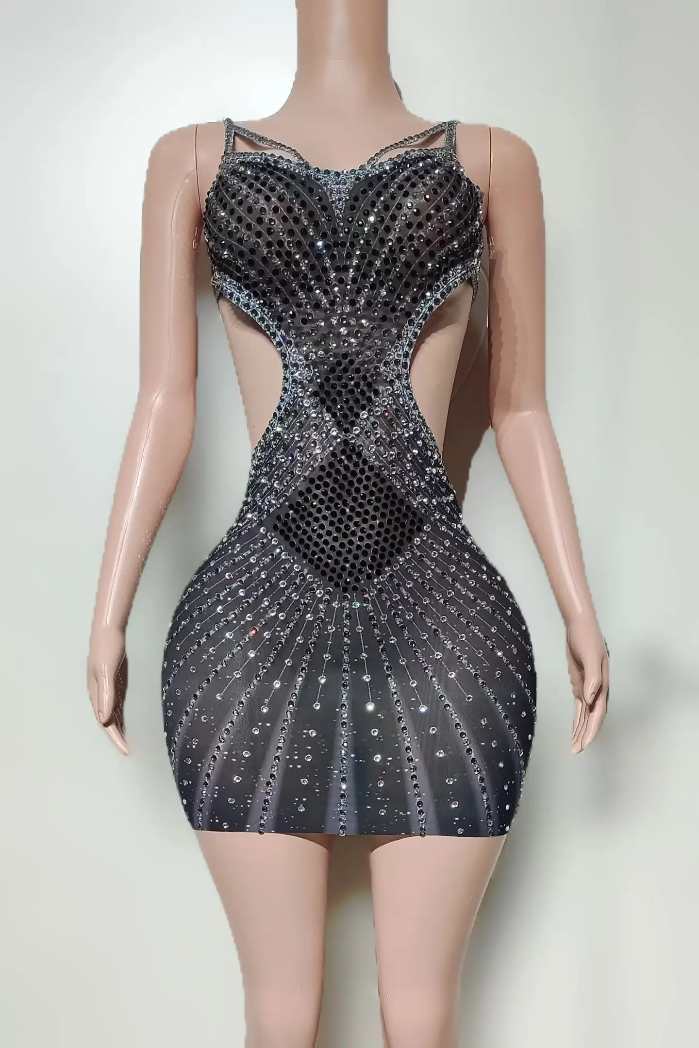 Xigua Rose Red Women Suspender Dress Sexy Hollow Out Full Diamond Gowns Bar Backless Dress Prom Birthday Cocktail Party Gowns