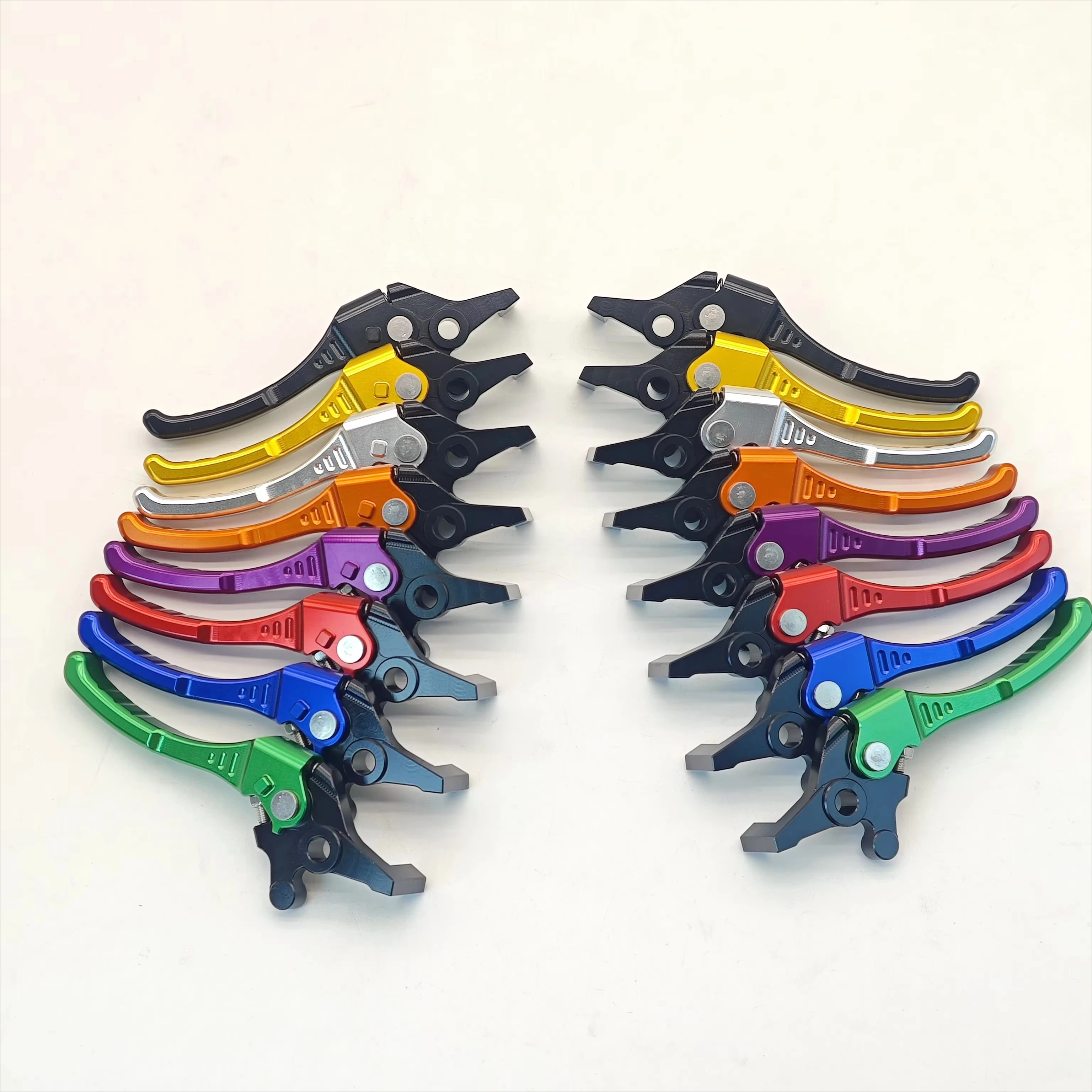 

Усиленный тормозной рычаг для электромотоцикла Talaria MX5 Ultra Bee, артикул 6061