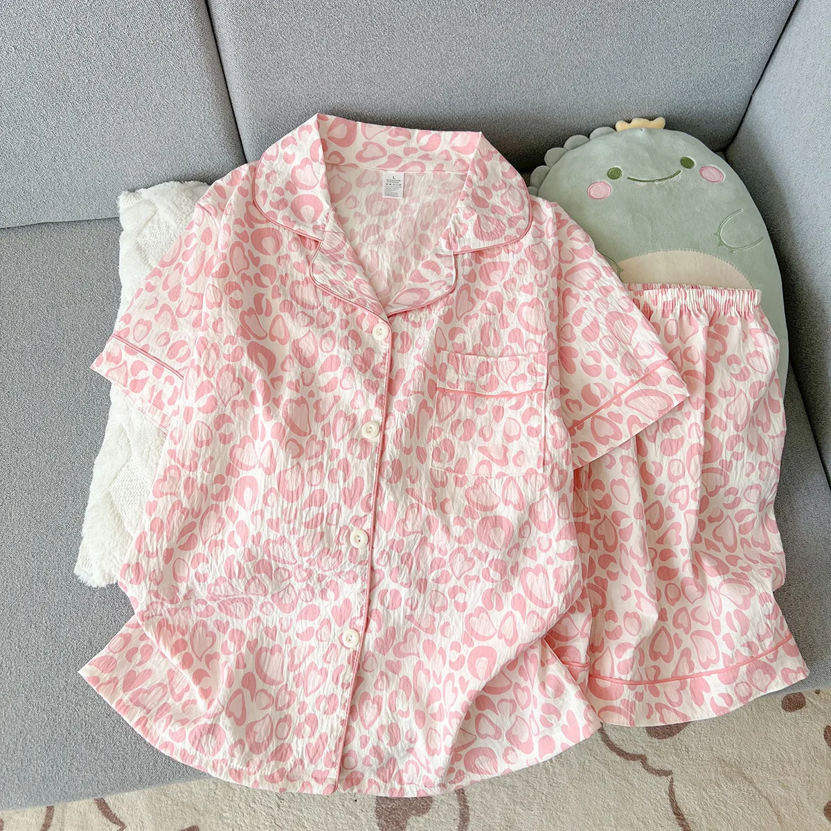 Sweet Girl Short Sleeved Pajama Women's Pink Leopard Pattern Home Clothing Set Sleepwear Homewear Suitable for All Seasons