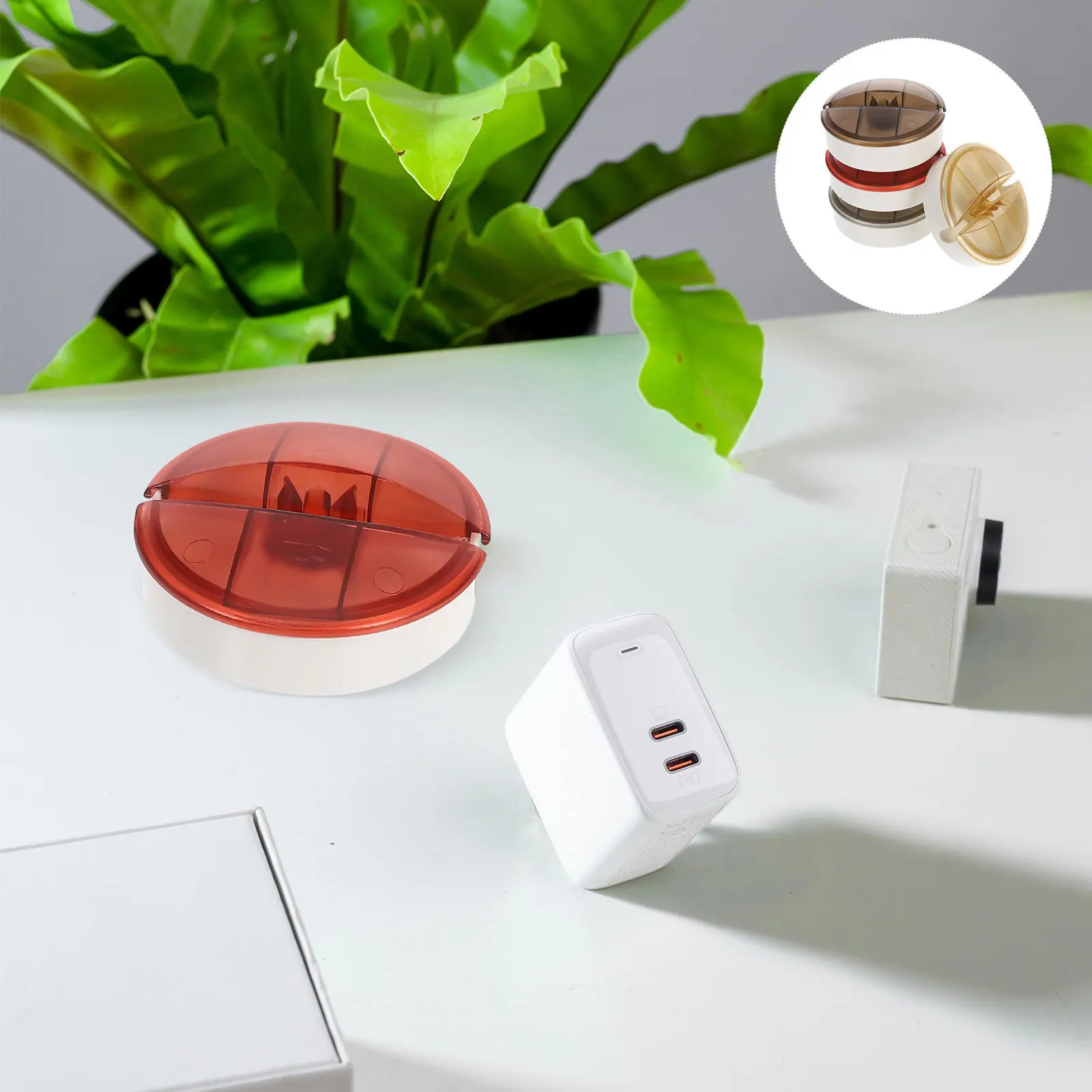 

Набор из 4 компактных выдвижных кабельных органайзеров для USB-кабелей: эффективное предотвращение спутывания, удобство для рабочего стола и рюкзака