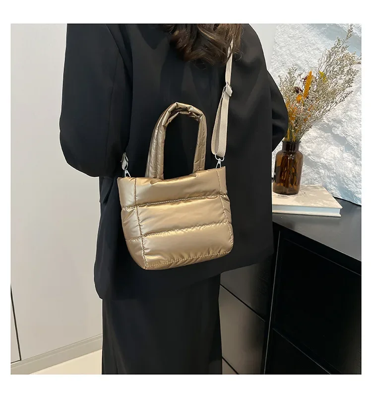 Frauen Taschen Frau Puffy Leichte Handtasche Große Kapazität Gesteppte Schulter Tasche Verstellbaren Riemen Puffer Tote Handtasche Einkaufstasche – Detail 17