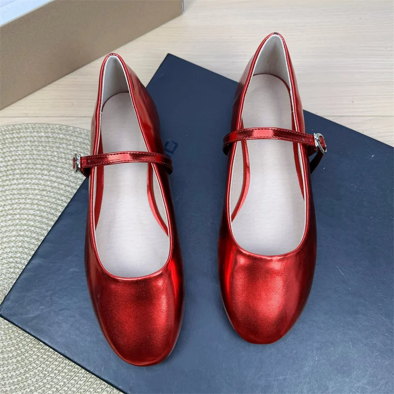 

2025 Autumn New Fashionable Shallow Mouth Round Head Mary Jane Shoes Large Size Flat Bottom Casual Four Seasons Women's Shoes