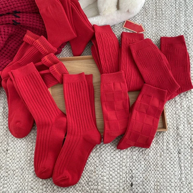 

Color Winter Cotton Socks Women Red Crew Casual New Breathable Socks Year's For Female Warm Casual Solid Simple Socks Fashion