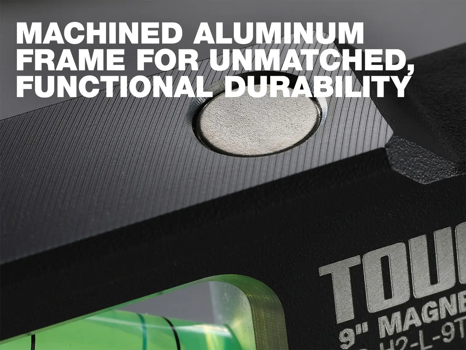 Image 5: TOUGHBUILT TB-H2-L-9T-M Niveau torpille magnétique de 9 pouces pour nivellement et décoration, accessoires d'outils électriques
