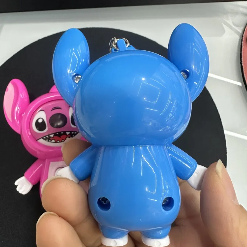スティッチの顔が変わる人形 かわいいリロ＆スティッチキーホルダー カワイイ女の子バッグペンダント 誕生日プレゼント プレスで顔が変わる人形キーホルダー