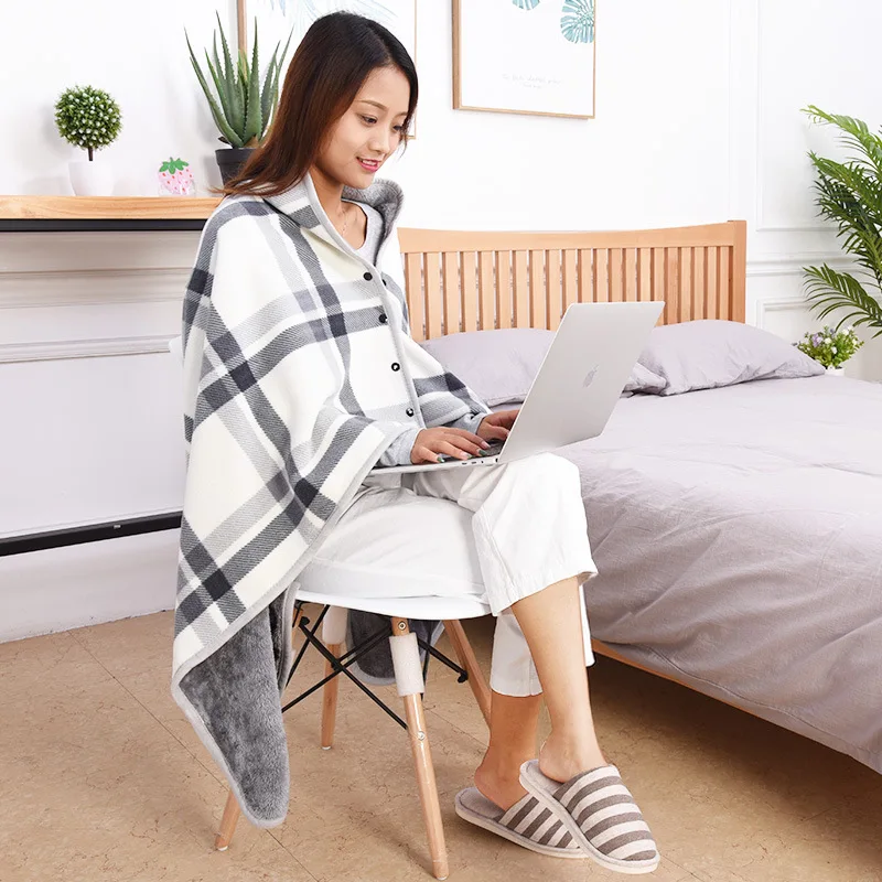 Winter Plaid Blanket Multifunctional Moisture Absorption Heat Cape Cover Blanket Coral Velvet Office Nap Blankets