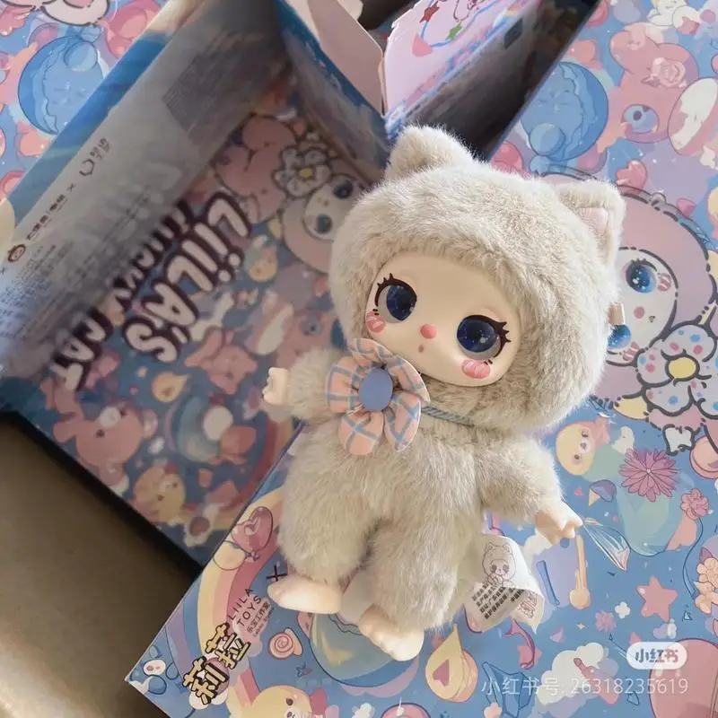 En Stock, figuras de acción de Anime Serise de peluche de gato Liila Luky genuino, Caja Ciega, figuras de Anime de moda, modelo bonito, adornos de muñecas, regalo