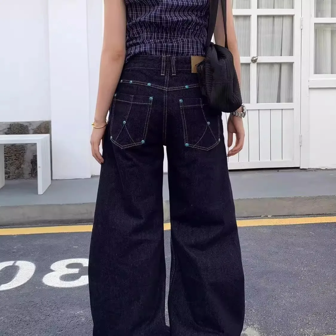 

Women's Dark Blue Beaded Jeans 2000s American Elegant Retro Preppy Streetwear Loose Straight Wide-Leg Pants Casual Floor Pants
