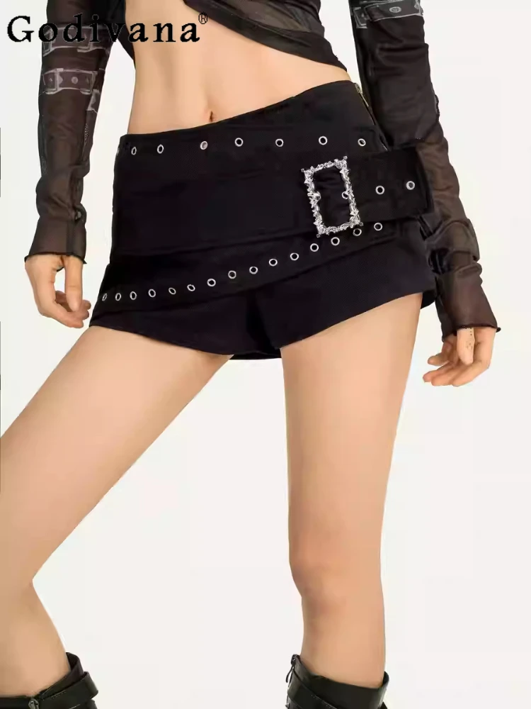 

Spring Summer New Personality Girls Rivet Black Punk Street Shorts Sexy Elegant Low-Rise American Solid Color Slim Shortses