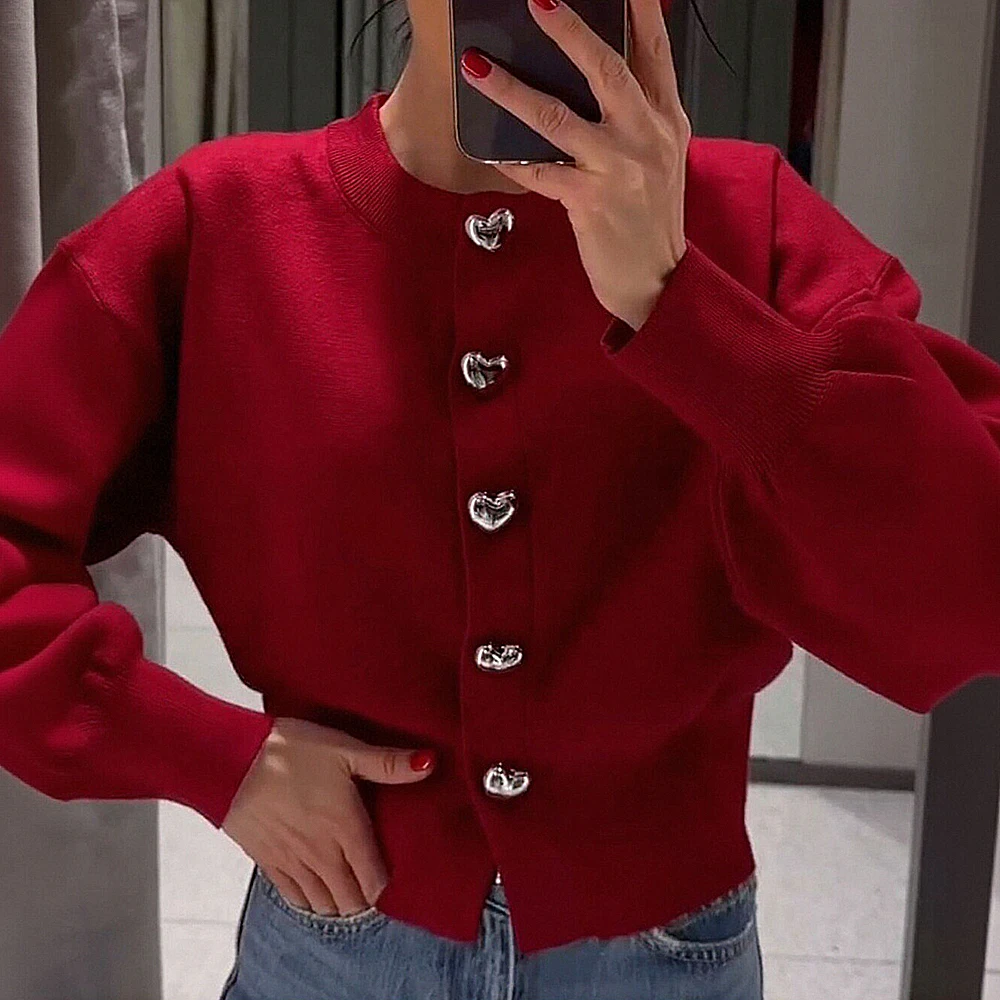 

Cross-border European and American Women's AliExpress Explosions Heart-shaped Button Crewneck Knitted Cardigan