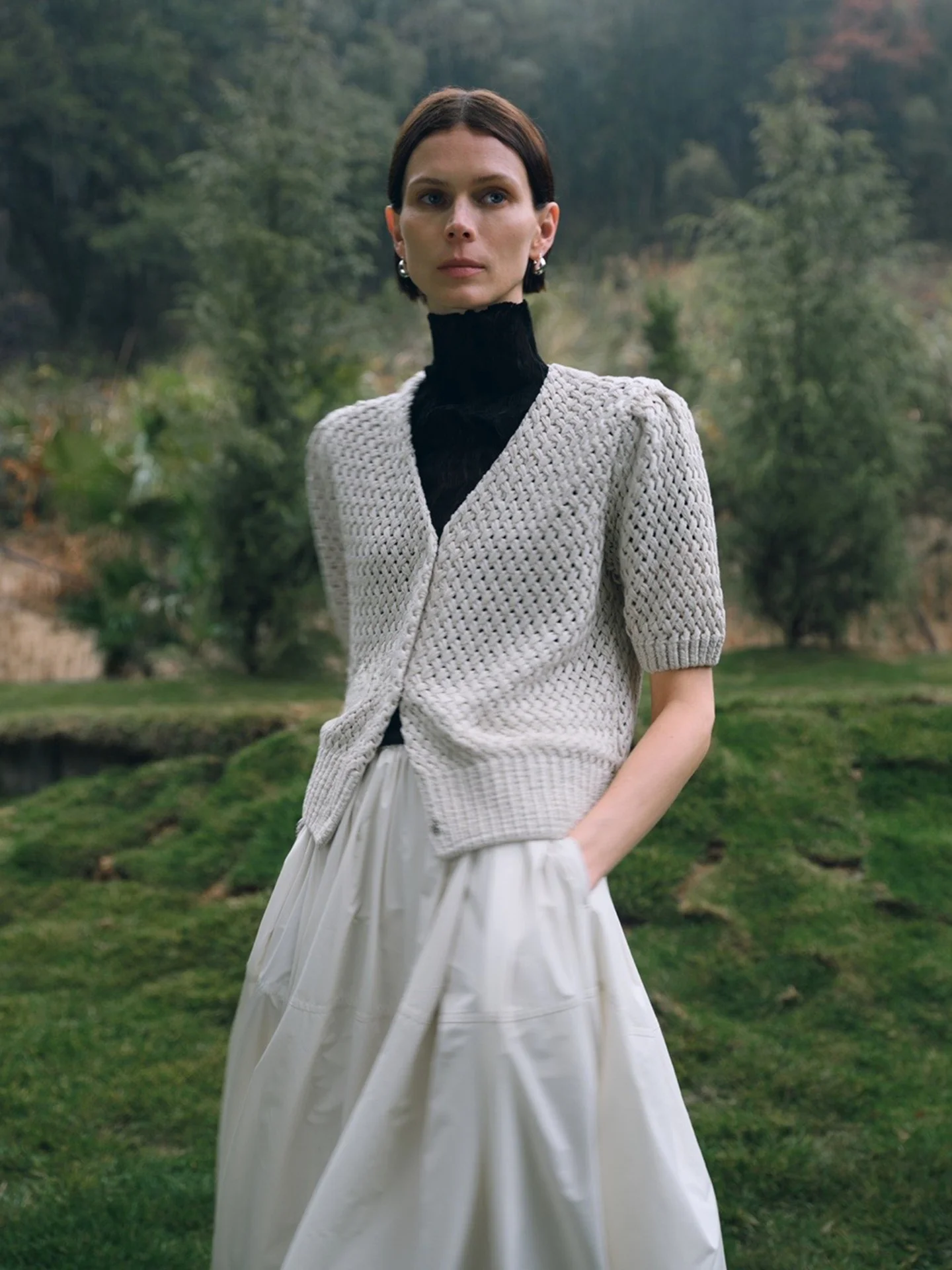 

Classic V-Ne ort Sve Knitted Cardigan Casual Sle Linen Lyocell Fabric Women's Open Cardigan Spring Season Faion