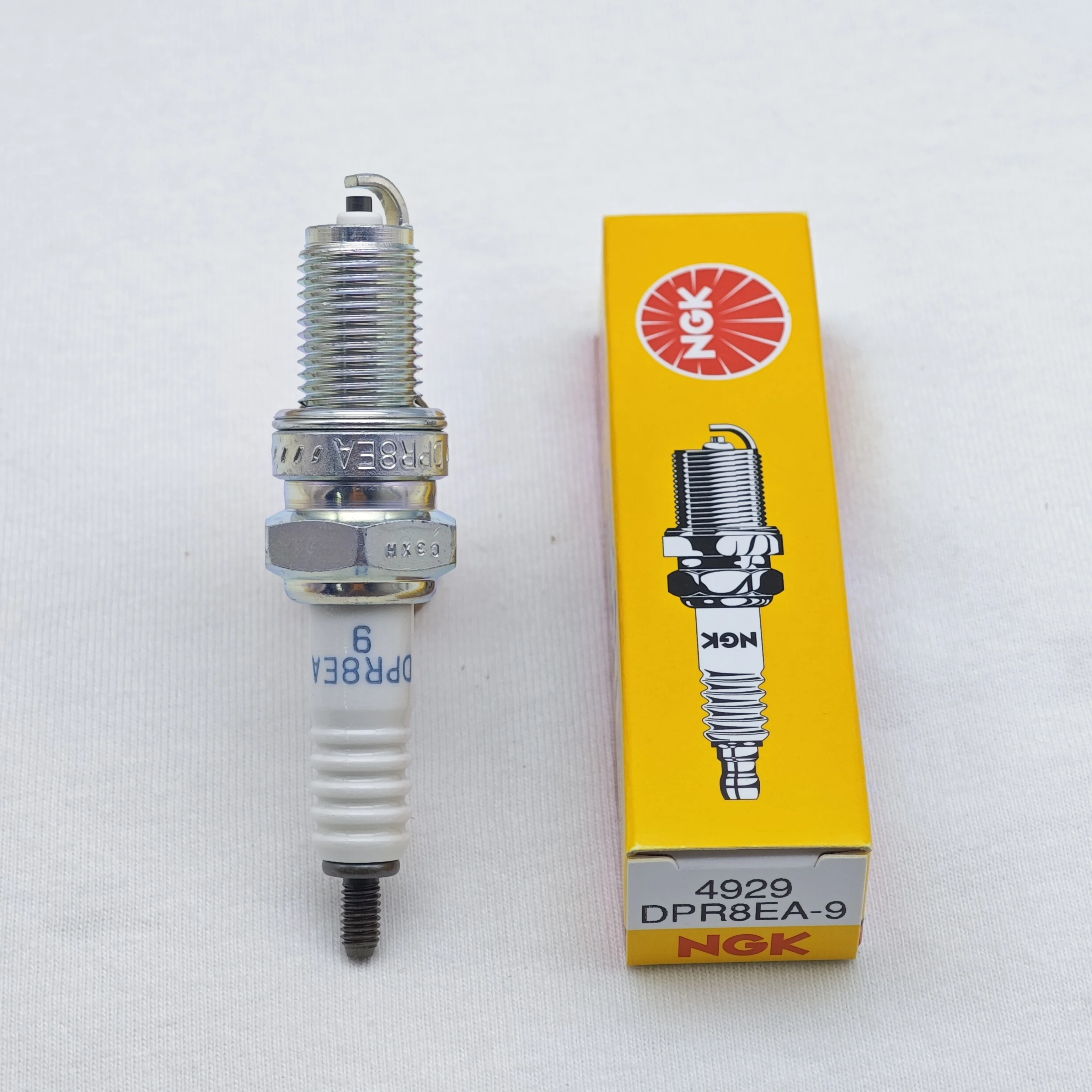 

1pcs Original Motorcycle NGK Spark Plug DPR8EA-9 #4929