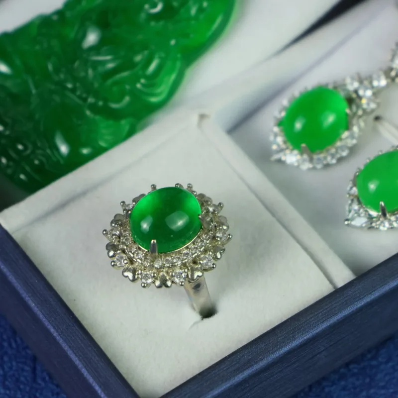 New Natural High-ice Green Guanyin Three-piece Set, Classic