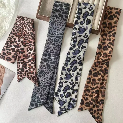 Nueva bufanda de seda con estampado de leopardo, lazo para el pelo, cinta decorativa, accesorios versátiles de moda para serpentina de muñeca