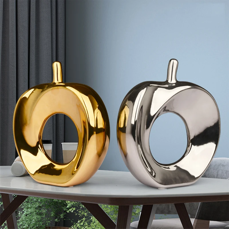 Creative ceramic gold and silver hollow ornaments modern home decorations desktop crafts Christmas Arts figurines