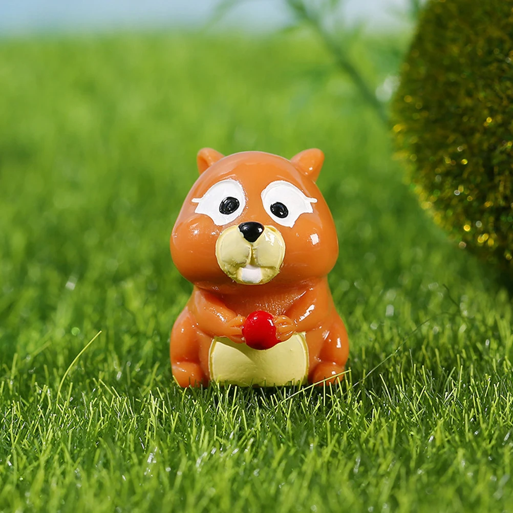 

4Pcs Squirrel Sculpture Miniature Resin Animal Decor Garden Micro Landscape Desktop Tiny Statues Adornment Mini Squirrels