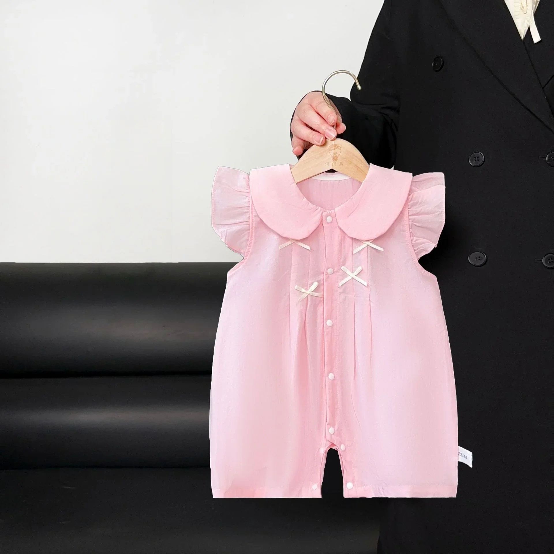 

Baby Girl Summer Lightweight Cotton Romper Princess Peter Pan Collar Ruffled Sleeve Bow Infant Onesie 0 - 2Y