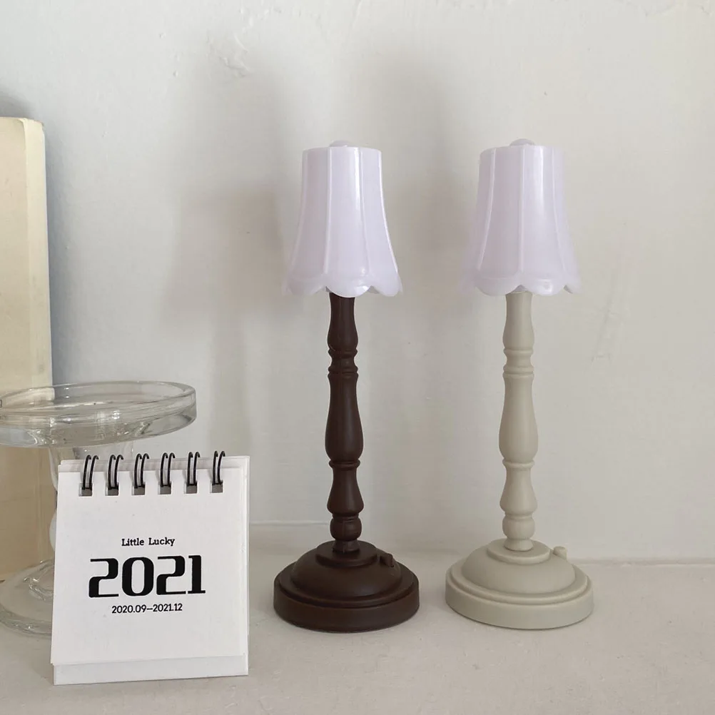 

1Pc Mini Decorative Craft Warm Light Desk Lamp Simple Style Home Decor Cozy Atmosphere Bedroom Coffee Shop Ornament