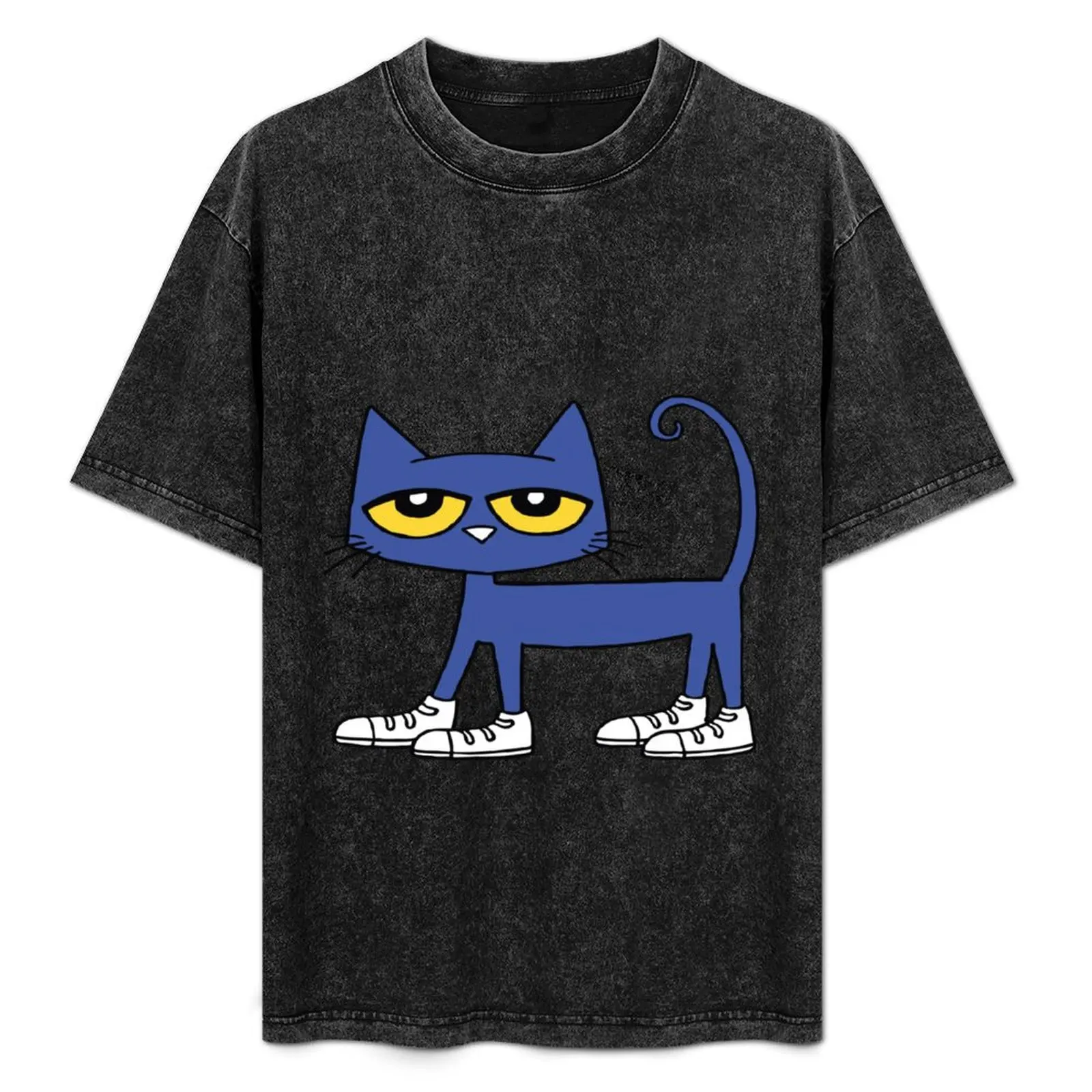 

Футболка с надписью "I Love My White Shoes" от Pete the Cat: свободный крой, повседневный стиль, короткий рукав.