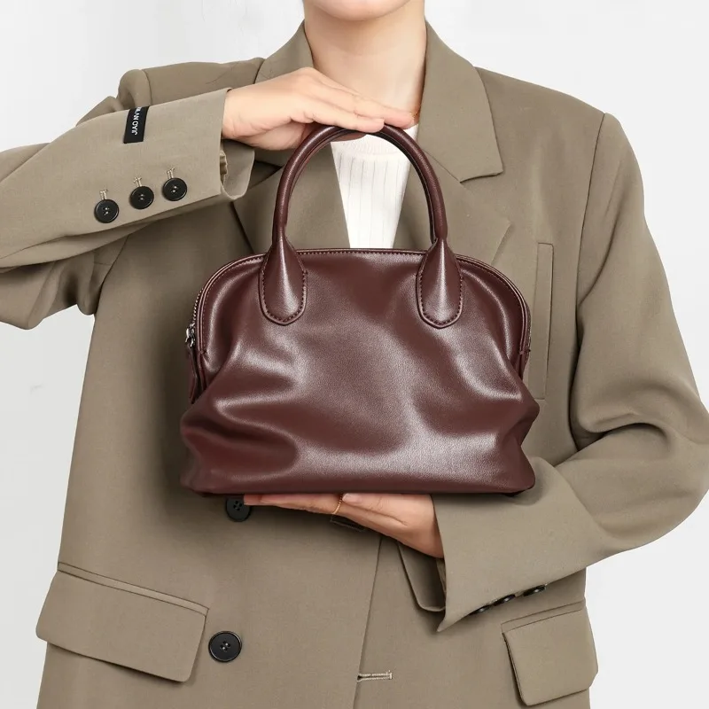 Cross-Border Genuine Leather Women's Bag, New Simple Shell Bag, High-End Commuter Niche Design Bowling Handbag