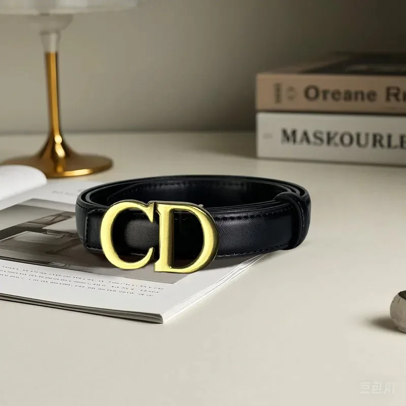 Nuova cintura alla moda, cintura con fibbia in metallo di design femminile |       Cintura decorativa casual e formale