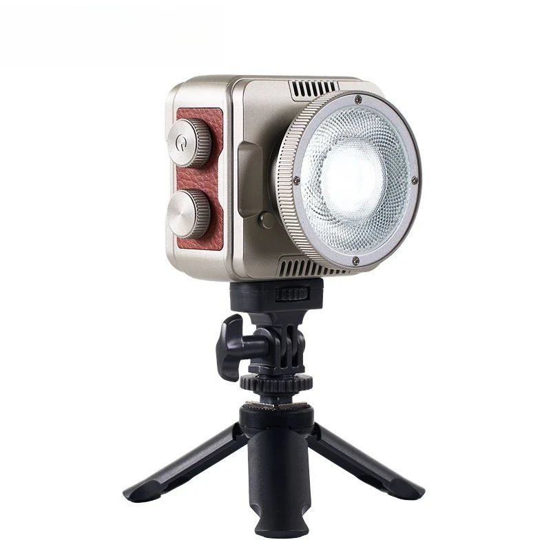Full color 40WRGB handheld COB light, live filling light built-in battery portable outdoor photography light