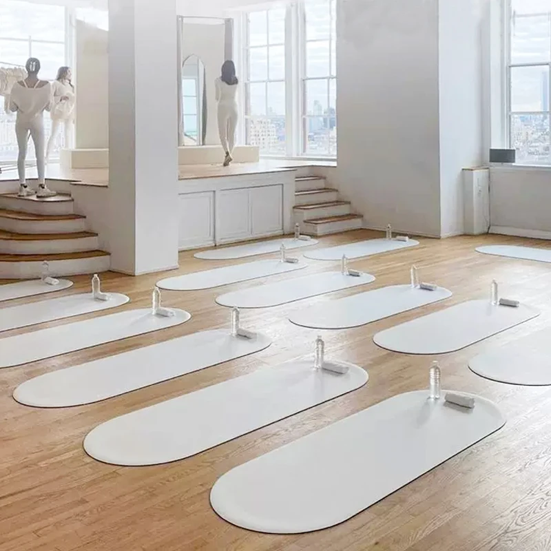 

Оптовая продажа, экологически чистый индивидуальный принт логотипа, изогнутая арка, овальная форма, коврик для йоги, резиновый нескользящий замшевый коврик для йоги из искусственной кожи