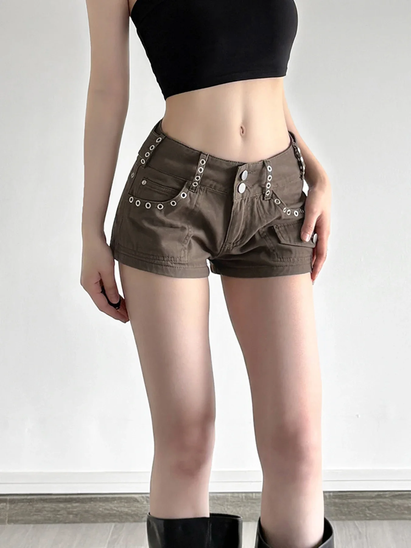 Simple Fashion Solid Metal Slim Fit Women Jean Short Safari Style Hottie Low Waist Chic Short Pants