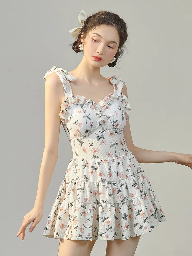 

Annie's Flower Wall Conservative Thermal Bath Swimsuit Women's High Sensation New 2026 Cover up Bubble Sleeve V Neck