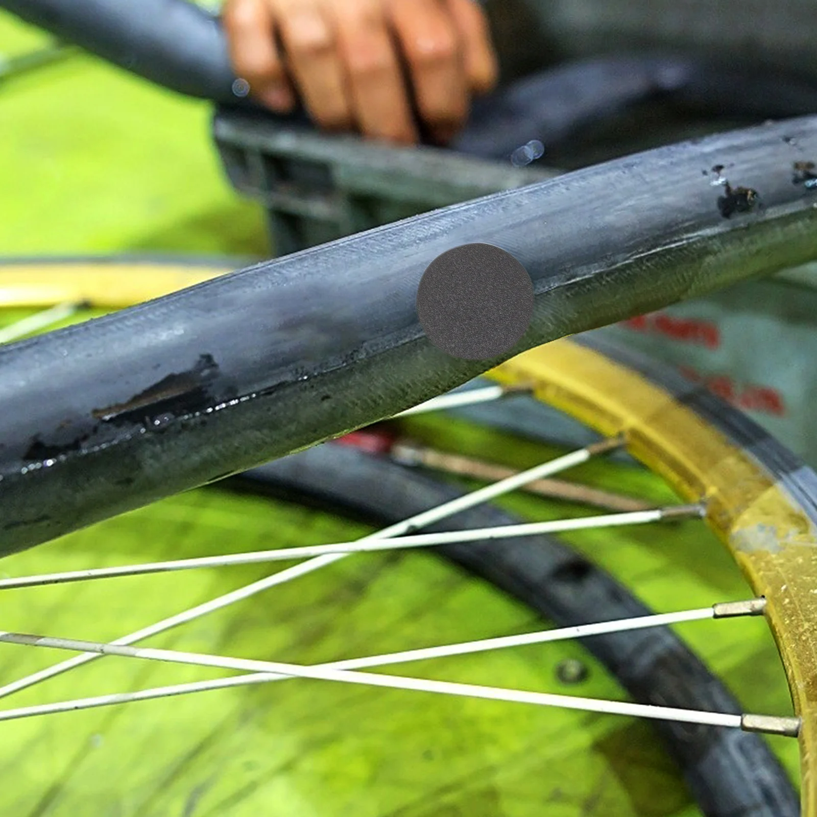 

1Set Bike Tire Repair Kit Premium Patches Metal Files Easy Use Road Bicycles Tube Fix Tool Bike Tire Repair Kit