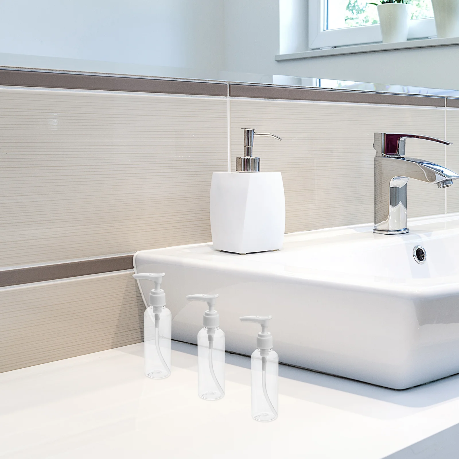 

4pcs 100Ml Press Dispenser Bottles Plastic Portable Refillable Liquid Container For Lotion Shampoo Essential Oil Travel Camping