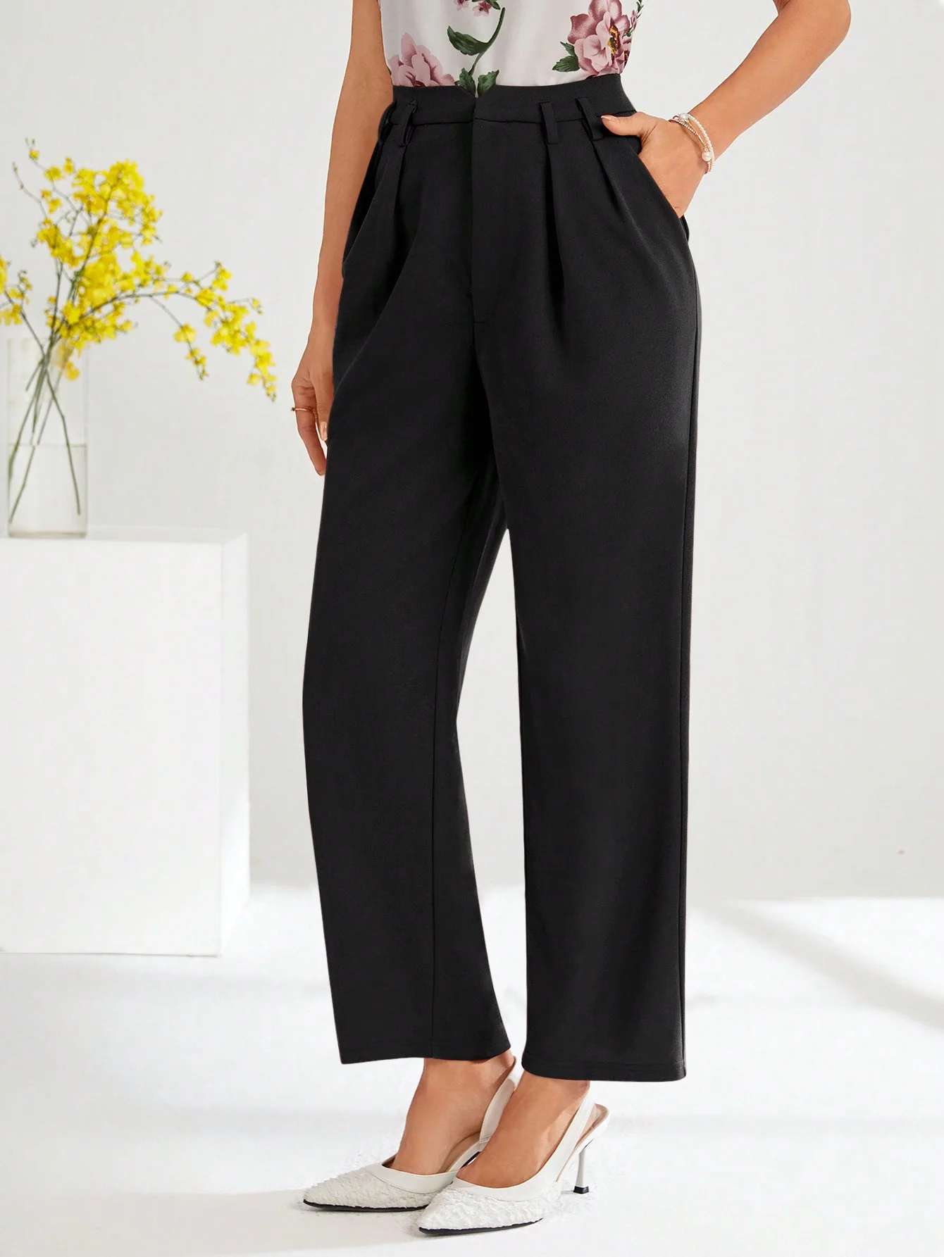 Womens Black High Waist Straight Leg Pants Pleated Pockets Detail Cropped Length Suit Pants Casual Office Spring Summer Trousers - view 4