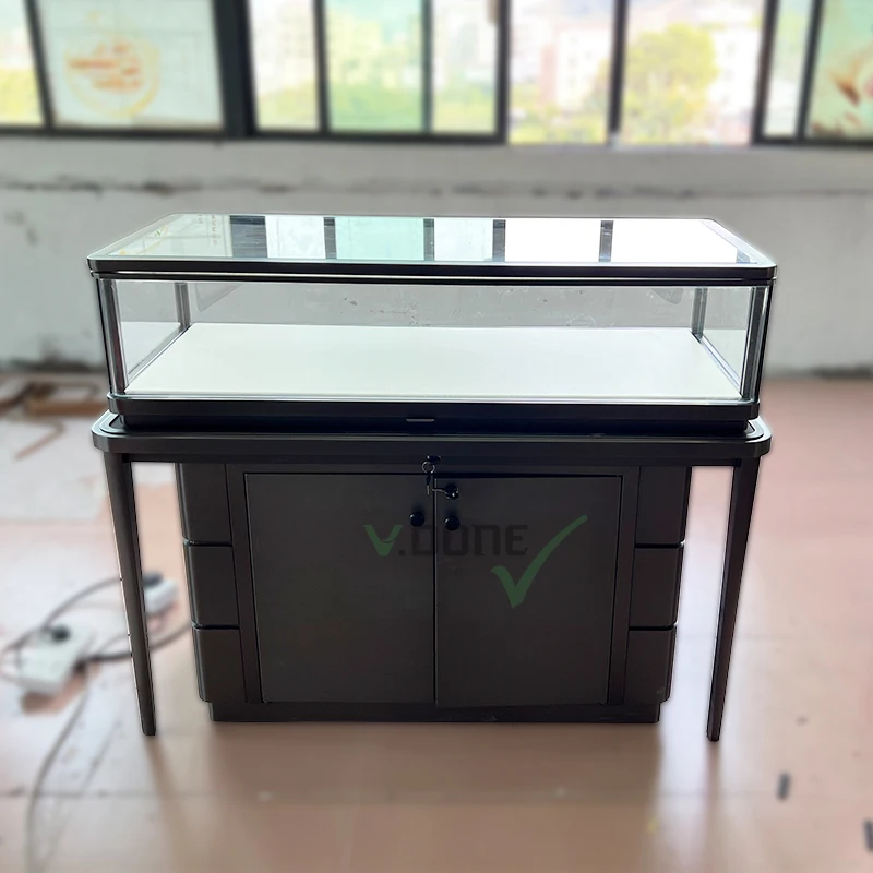 Customize.Luxury Custom High-End Stainless Steel Glass Jewelry Display Stand Wood Jewelry Display Cabinet Light Counter Showcase