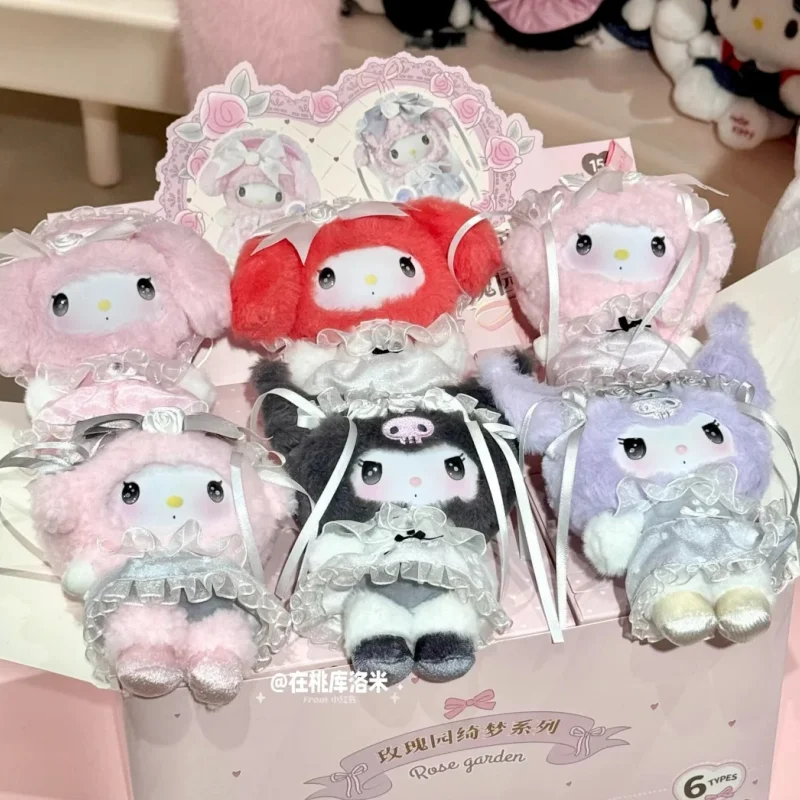 

Genuine In Stock Sanrio Family Rose Garden Qimeng Series Vinyl Face Doll Blind Box Moonlight Rose Meileti Kuromi Handmade Gifts