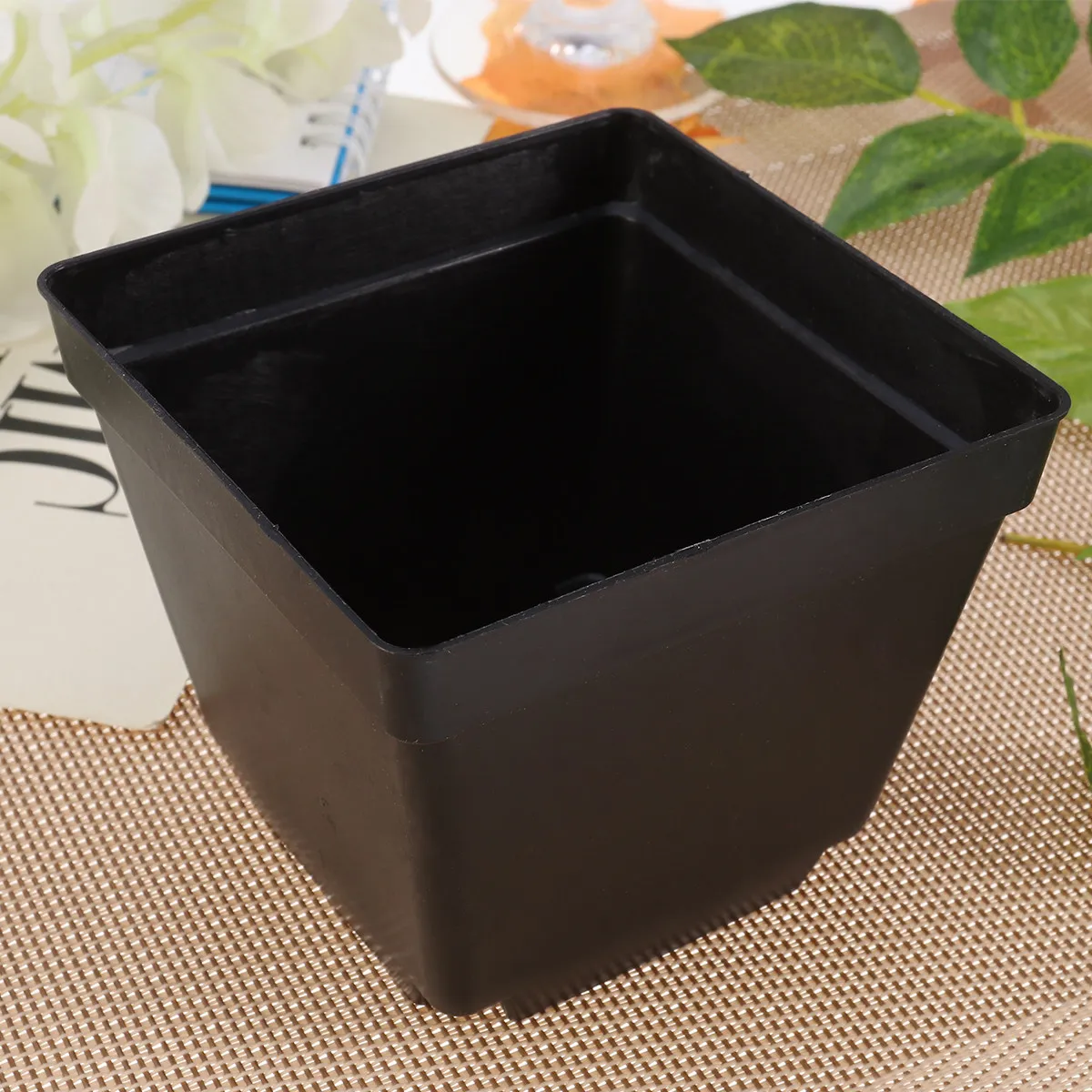 20Pcs Resin Succulent Plant Pots Square Mini Flower Holders Black Plastic Flower Pots for Bonsai Cactus Greenhouse Balcony