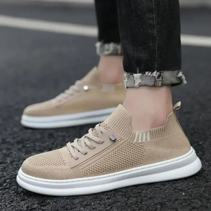 Mesh Men\'s Shoes Trendy Fashion Casual Sports Shoes Lightweight Soft-soled Running Wear Resistant Mesh Shoes