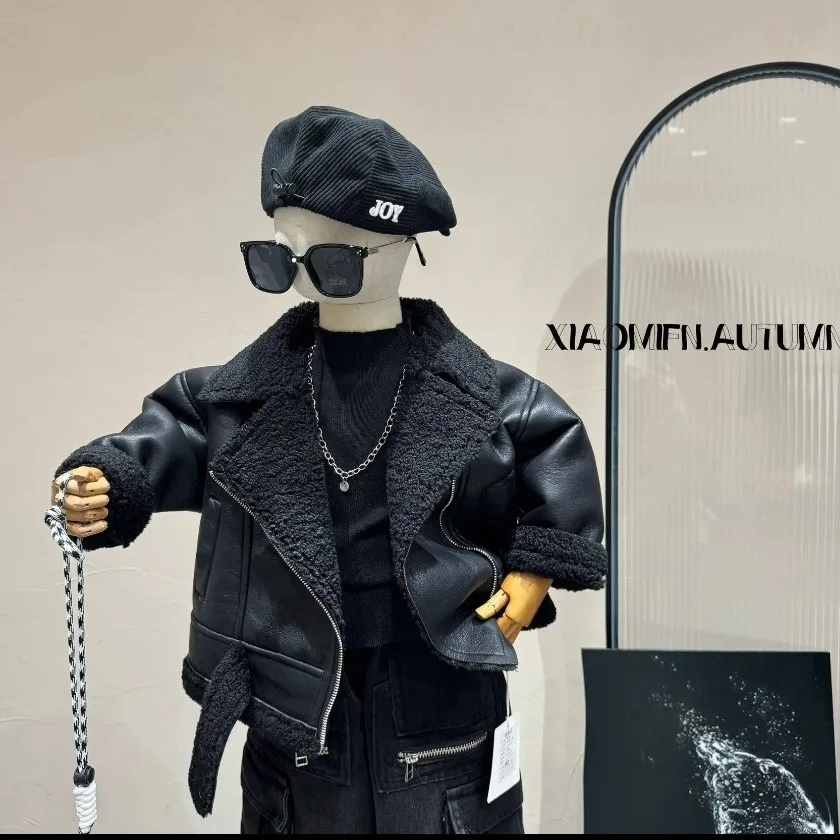 

Children's Boy Motorcycle Jacket Fashionable Autumn Winter Coat with Fur Lining Warm Stylish Coat for Kids