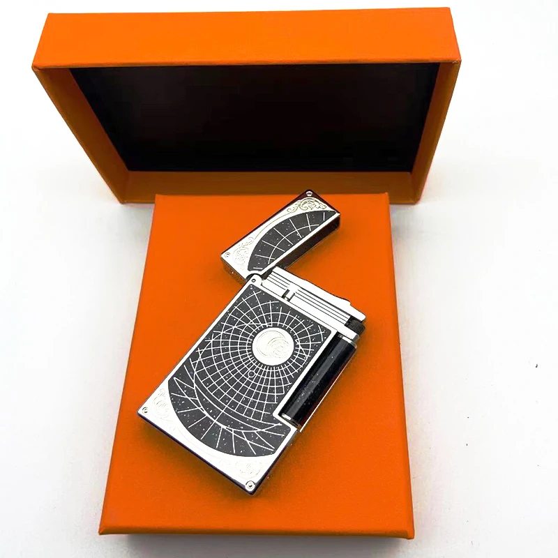 New retro lighter with bright brass shell, windproof gas lighter, cigarette lighter suitable for men's gift