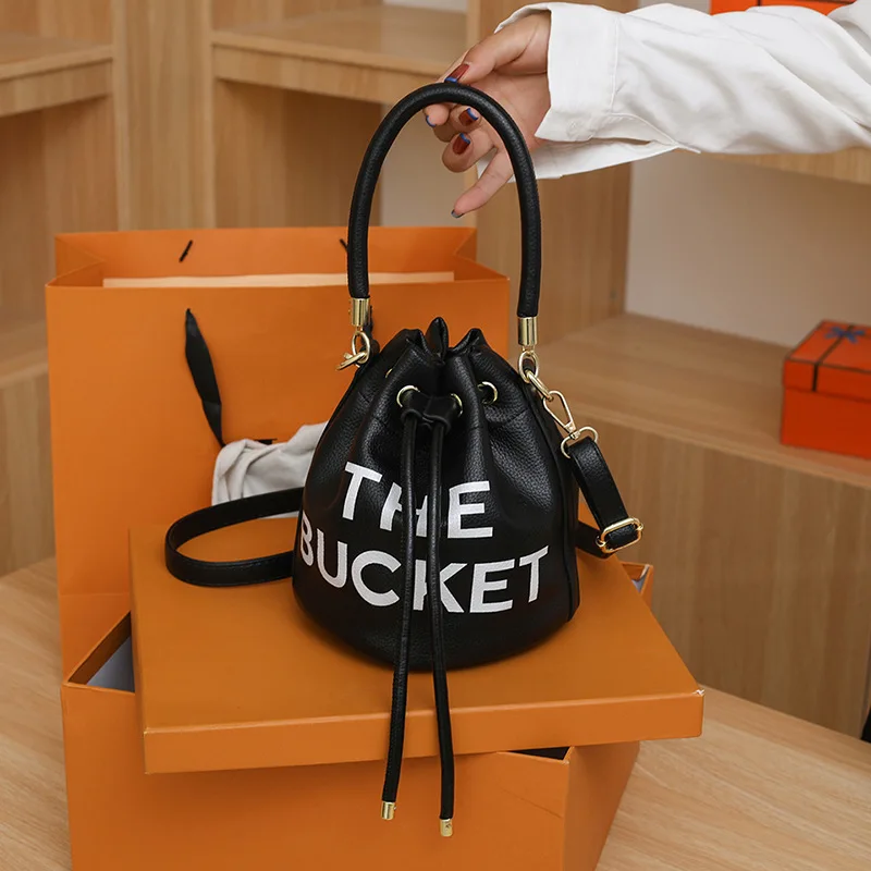 

Luxury Brand Designer Bucket Handbag and Purse Shoulder Crossbody Bag Women 2023 New Soft PU Leather Fashion Messenger Bags