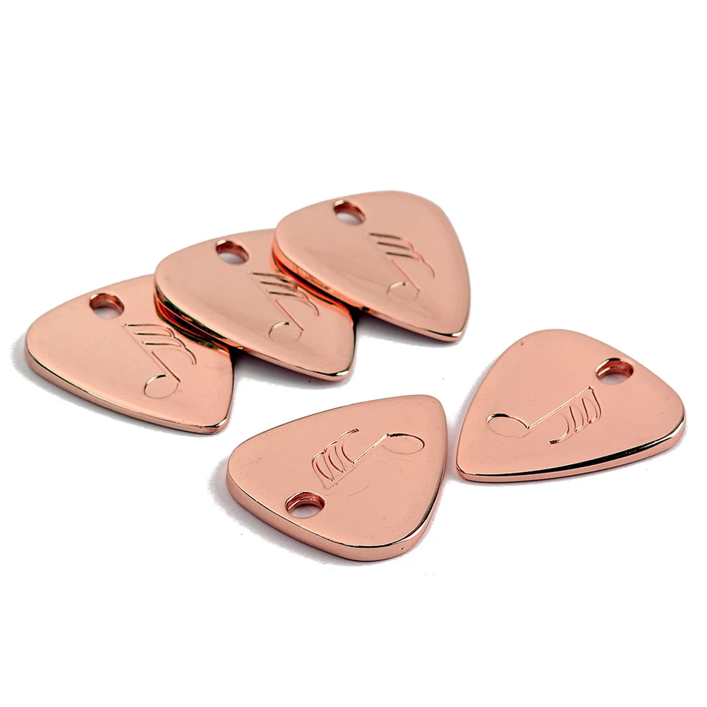 اختيار جيتار معدني على شكل كلاسيكي للقيثارات الصوتية مع تصميم فتحة ناعمة وغير قابلة للانزلاق ملحقات جيتار مزخرفة #3