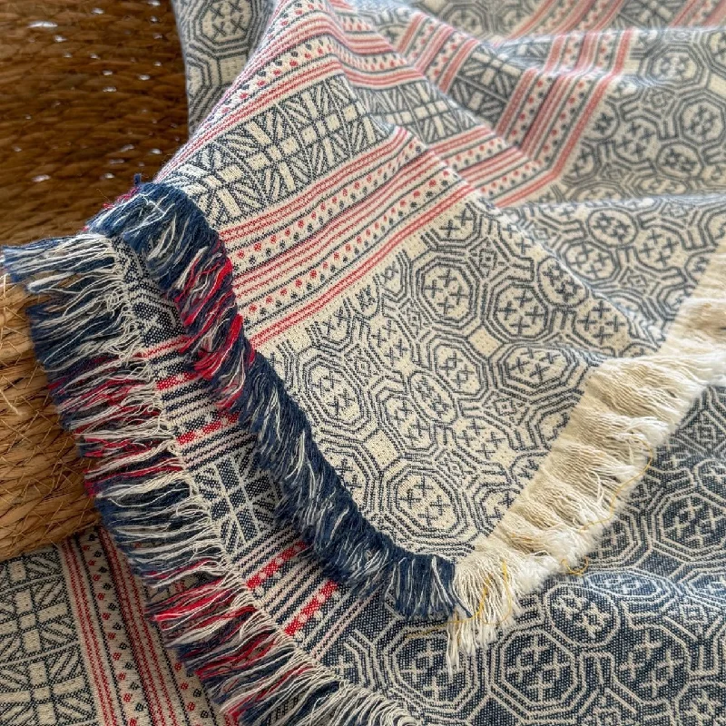 Nordic Style Bohemian Tassel Bedspread, 100% Cotton Yarn-Dyed Jacquard Throw Blanket for Sofa Couch Bed, Home Decor Coverlet