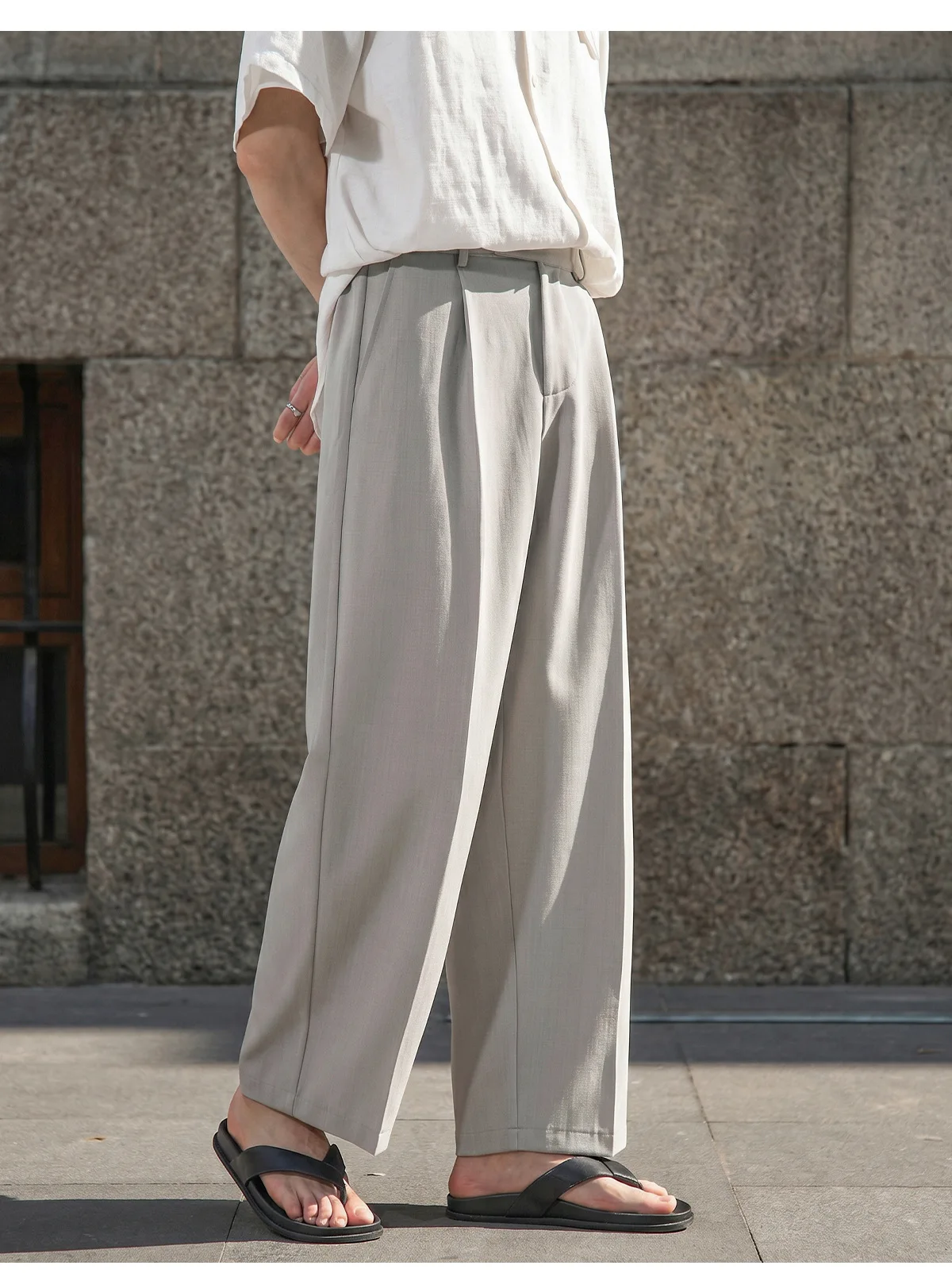 Pleated Trousers Men's 2026 Autumn Commuting Retro Senior Old Money Wind Nine-point Drape Breathable Casual Pants