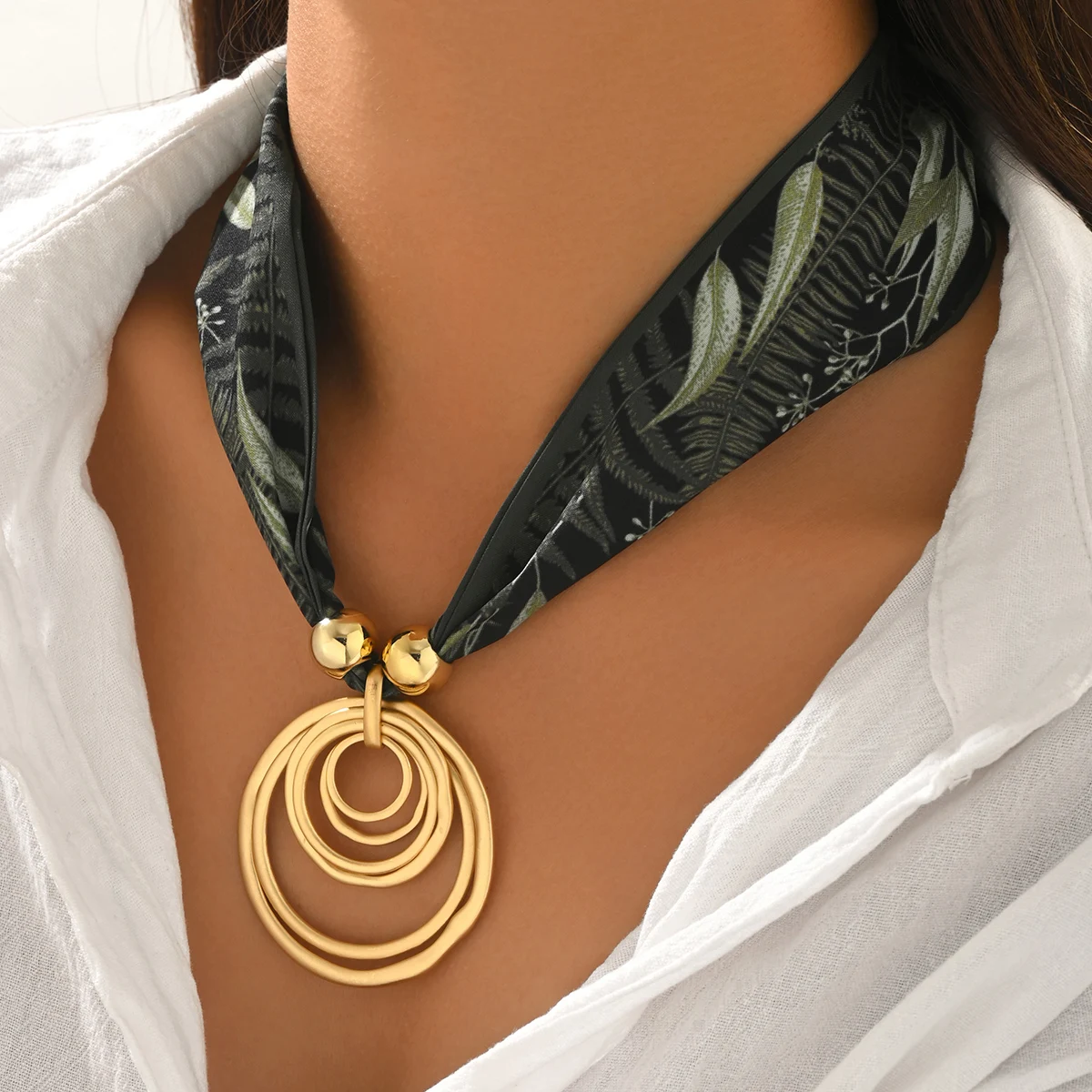 Women Leaf Print Silk Scarf Necklace Gold Multi Layer Circle Pendant Choker Minimal Modern Office Daily Statement Jewelry view 3