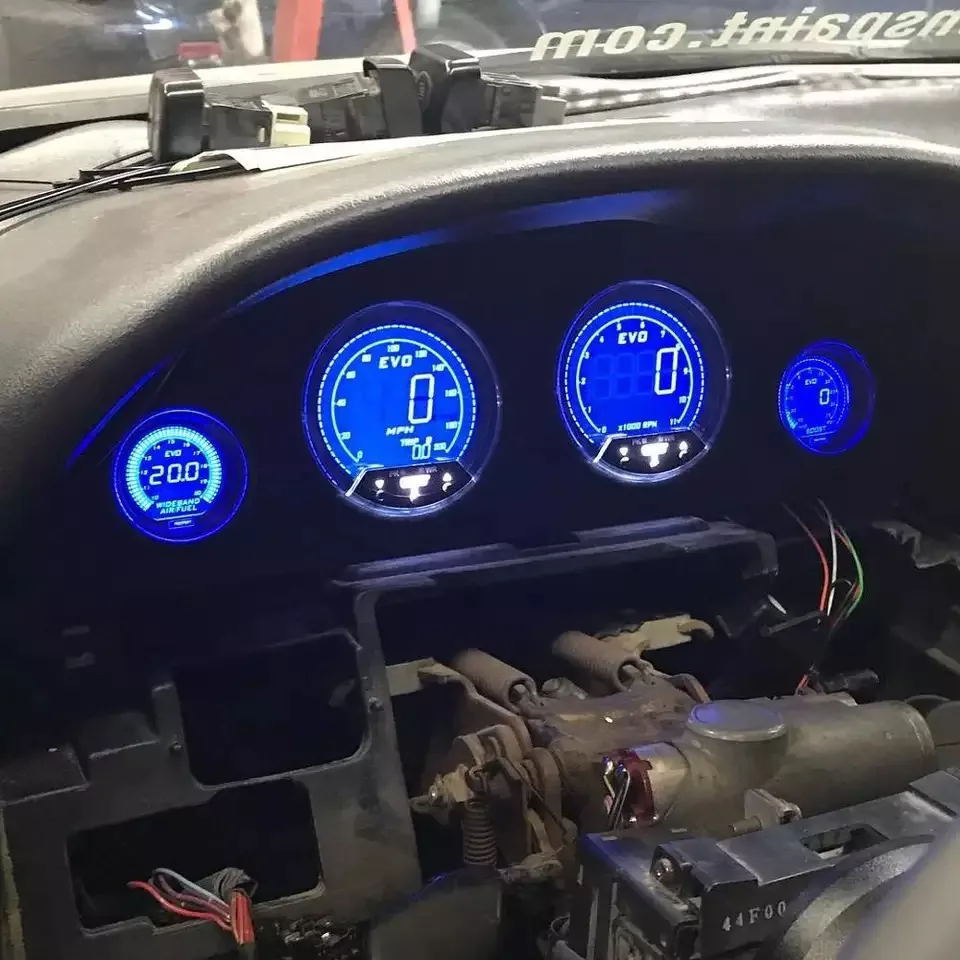 Picture 6: Universal Digital Speedometer and Odometer for Automobiles, GPS-compatible Odometer, MPH/KM/H Switchable, 12V, 85mm