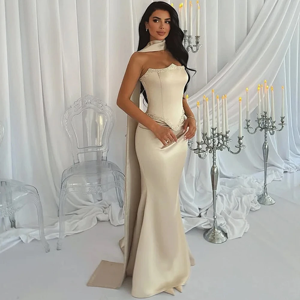

Mermaid Satin Evening Dress Temperament Strapless Sleeveless Celebrity Gowns Sparkly Crystal Customized Homecoming Dresses